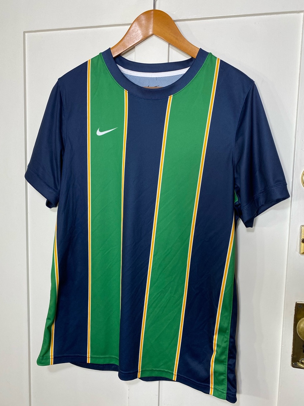 Nike Dri-FIT SS Digital Soccer Jersey Navy, Green & Yellow Stripes L (snags)